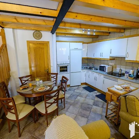 Vakantiehuis O Lar De Mateo