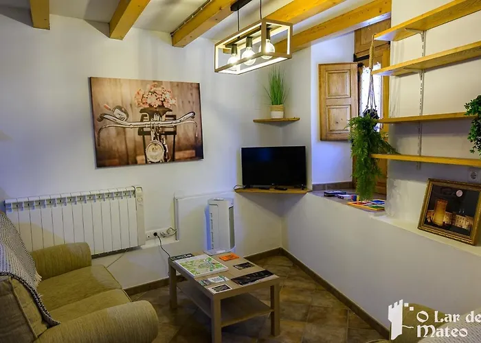 O Lar De Mateo Дом отдыха Монфорте-де-Лемос